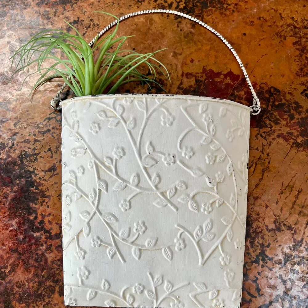 Retired SL@H Whitewashed Wall Art/Door Basket